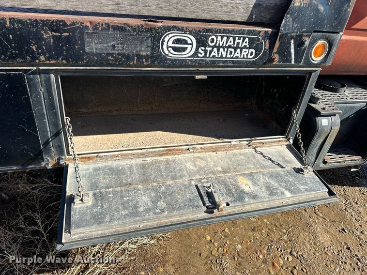 image for item NS9222 1994 Chevrolet Kodiak dump flatbed truck