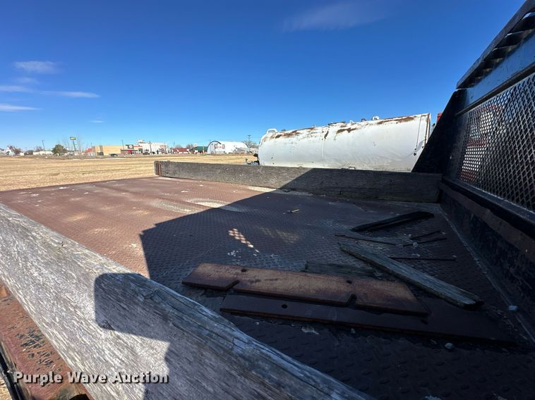 image for item NS9222 1994 Chevrolet Kodiak dump flatbed truck