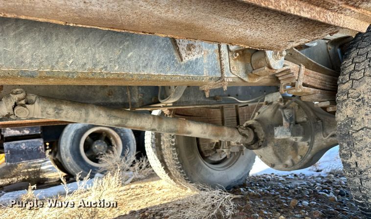 image for item NS9222 1994 Chevrolet Kodiak dump flatbed truck