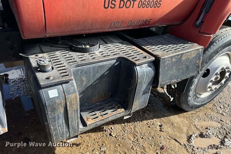 image for item NS9222 1994 Chevrolet Kodiak dump flatbed truck