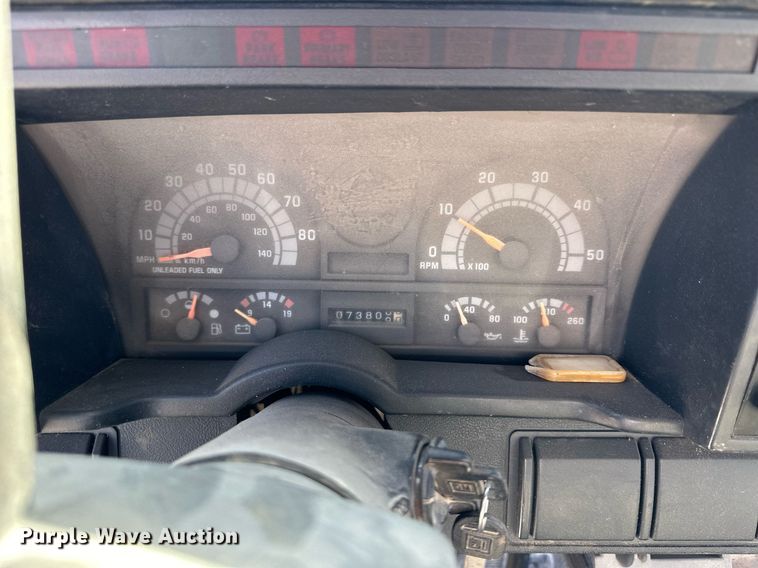 image for item NS9222 1994 Chevrolet Kodiak dump flatbed truck