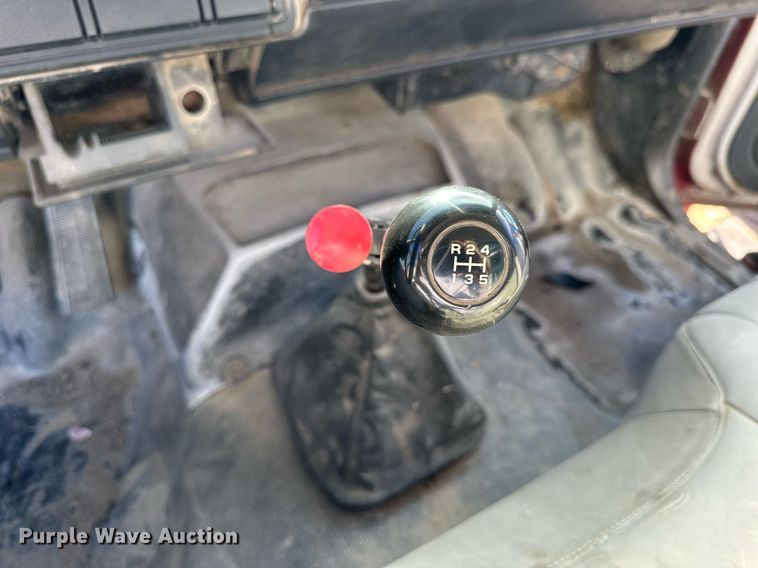 image for item NS9222 1994 Chevrolet Kodiak dump flatbed truck