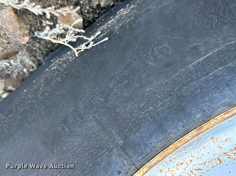 image for item NS9222 1994 Chevrolet Kodiak dump flatbed truck