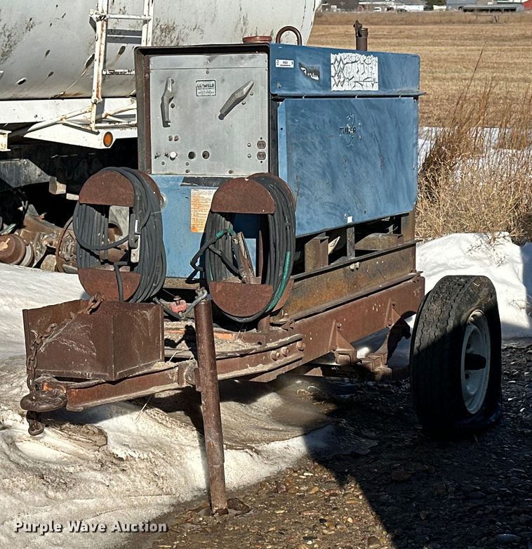 image for item NS9224 Miller welder/generator