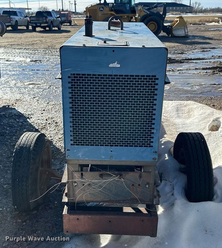 image for item NS9224 Miller welder/generator