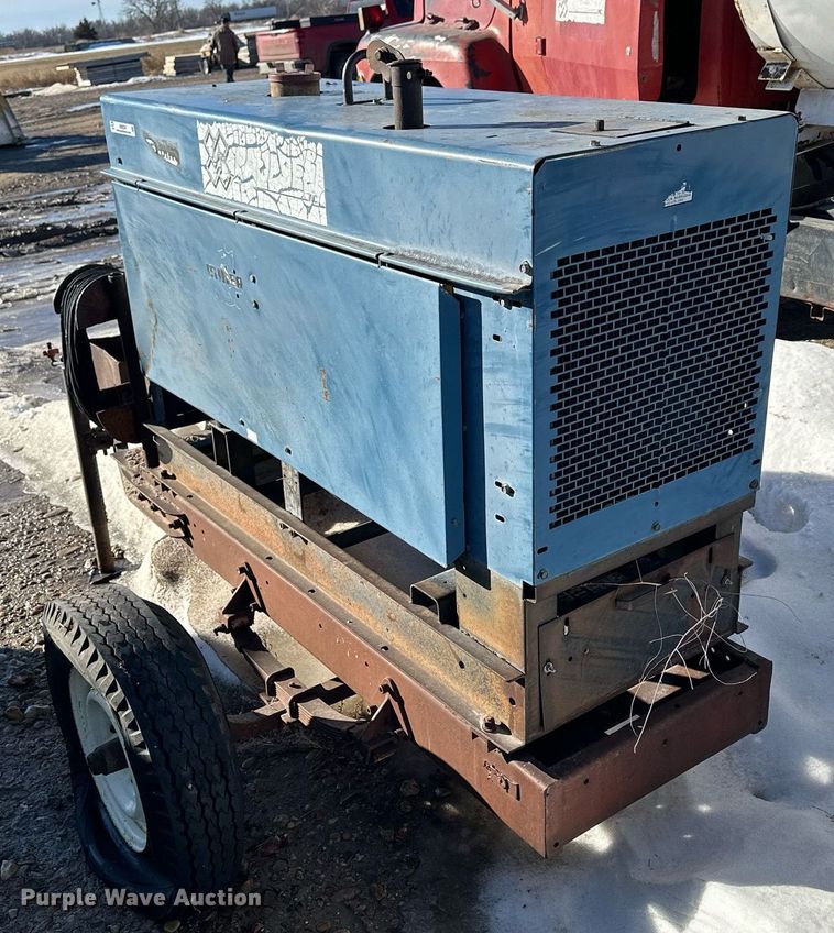 image for item NS9224 Miller welder/generator