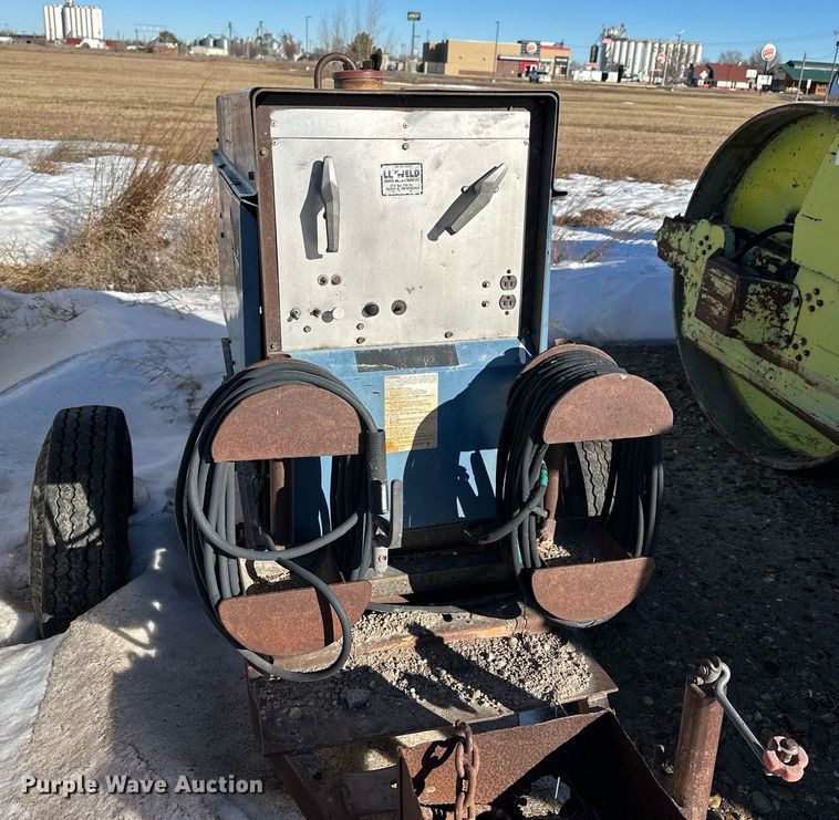 image for item NS9224 Miller welder/generator