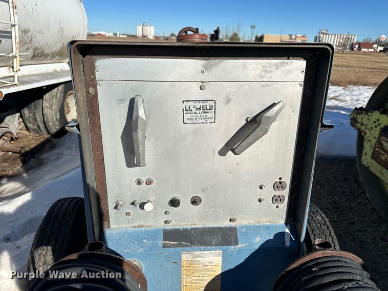 image for item NS9224 Miller welder/generator