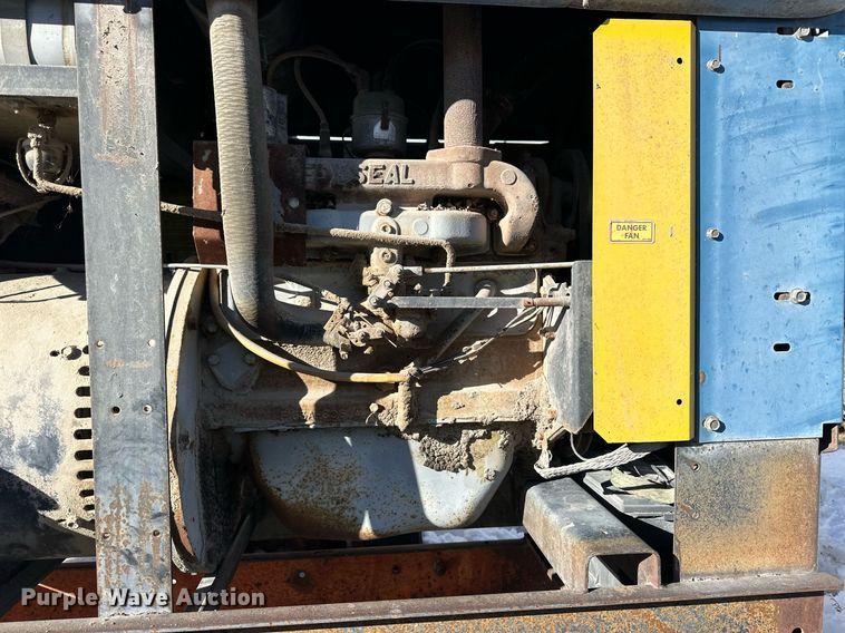 image for item NS9224 Miller welder/generator