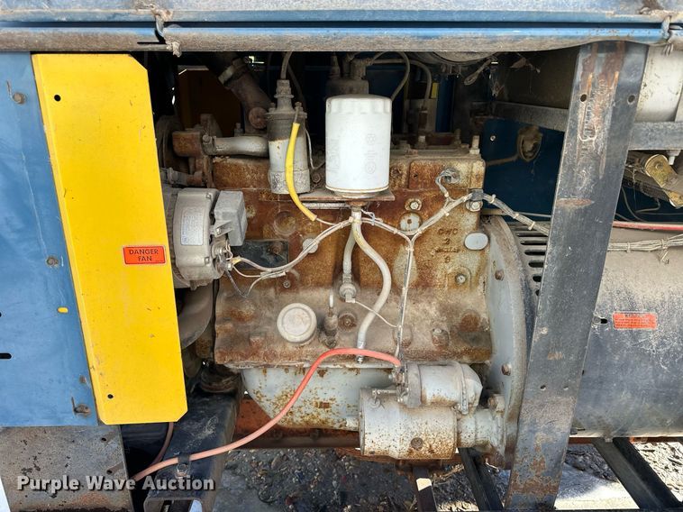 image for item NS9224 Miller welder/generator