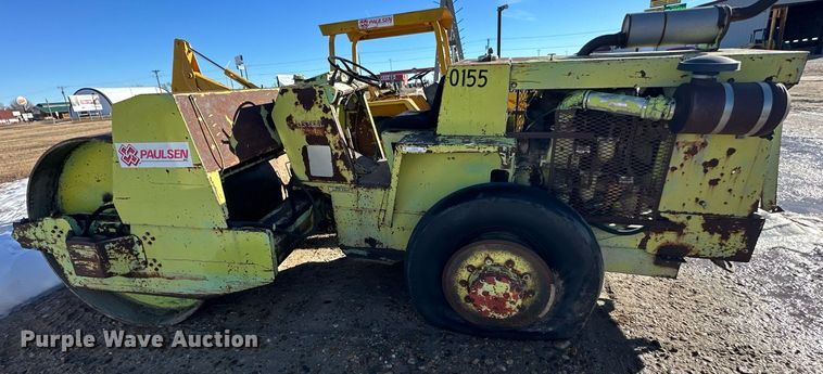 image for item NS9225 Raygo Rustler single drum vibratory roller