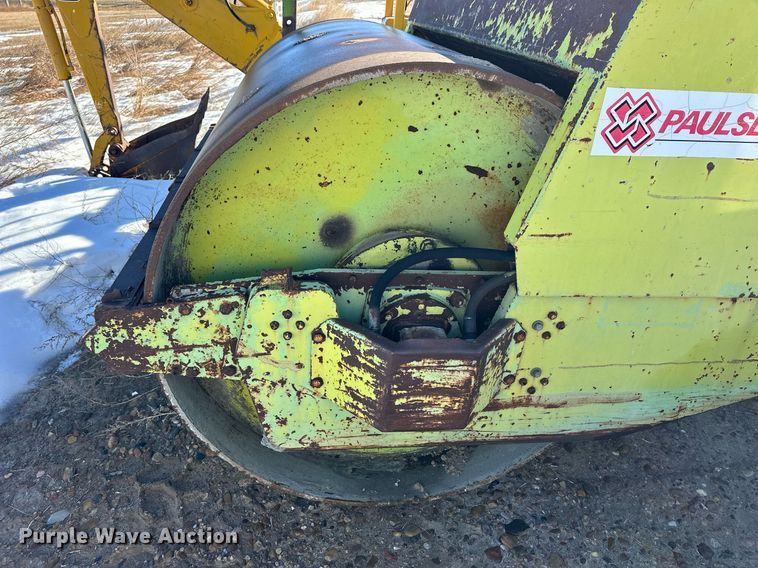 image for item NS9225 Raygo Rustler single drum vibratory roller