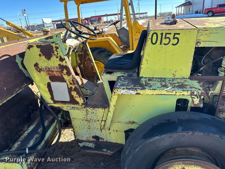 image for item NS9225 Raygo Rustler single drum vibratory roller