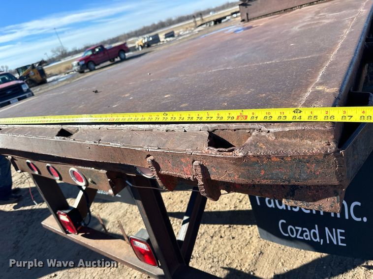 image for item NS9227 1994 Ford LT9000 crane truck