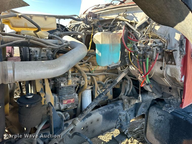 image for item NS9227 1994 Ford LT9000 crane truck