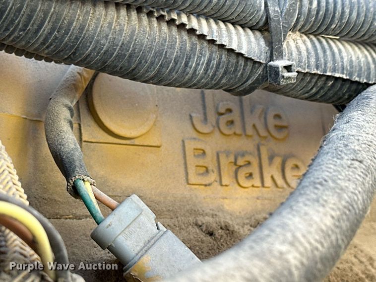 image for item NS9227 1994 Ford LT9000 crane truck