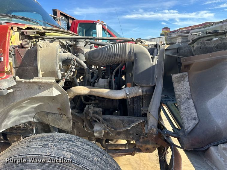 image for item NS9228 1994 Ford F700 water truck