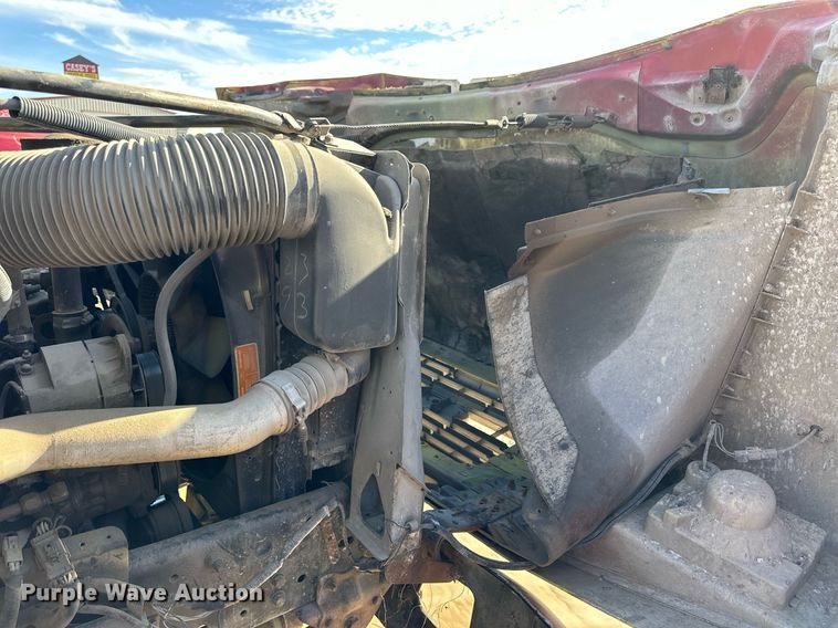 image for item NS9228 1994 Ford F700 water truck