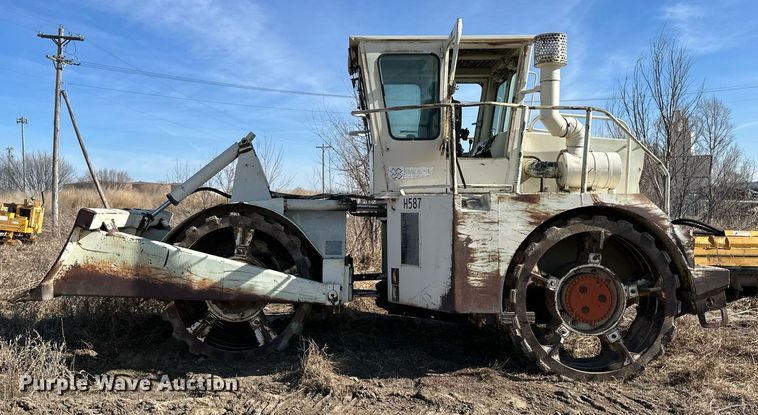image for item NS9229 1981 Rex 3-35 Pactor soil compactor
