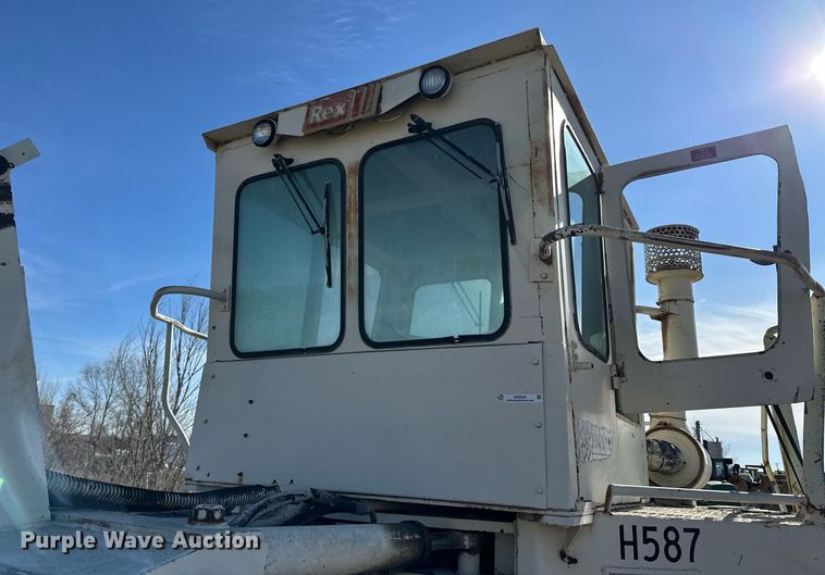 image for item NS9229 1981 Rex 3-35 Pactor soil compactor