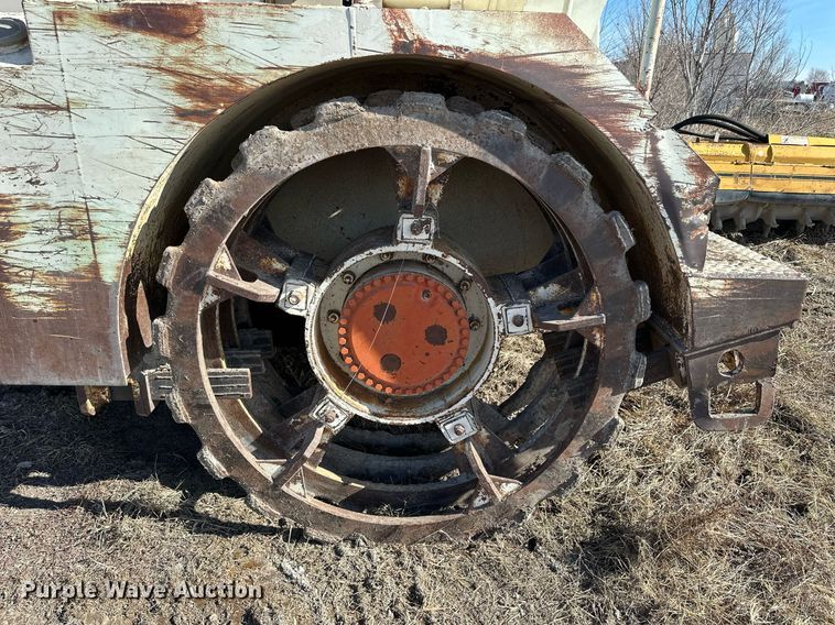 image for item NS9229 1981 Rex 3-35 Pactor soil compactor