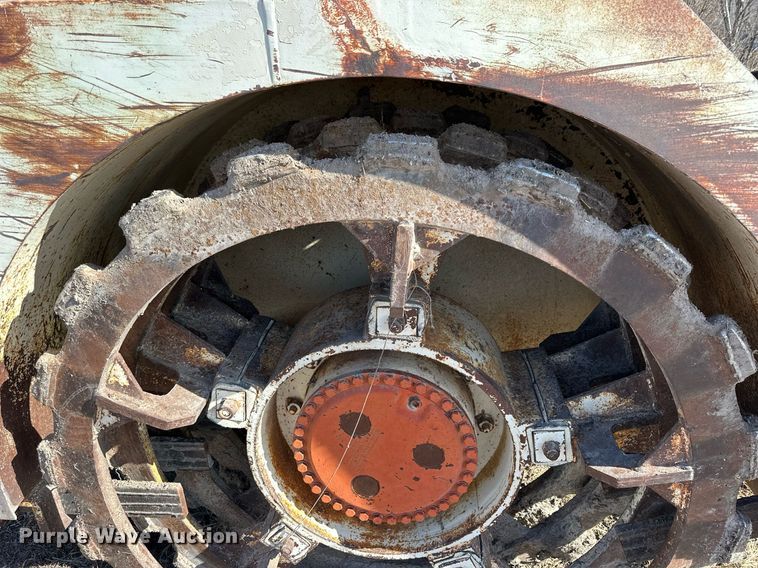 image for item NS9229 1981 Rex 3-35 Pactor soil compactor