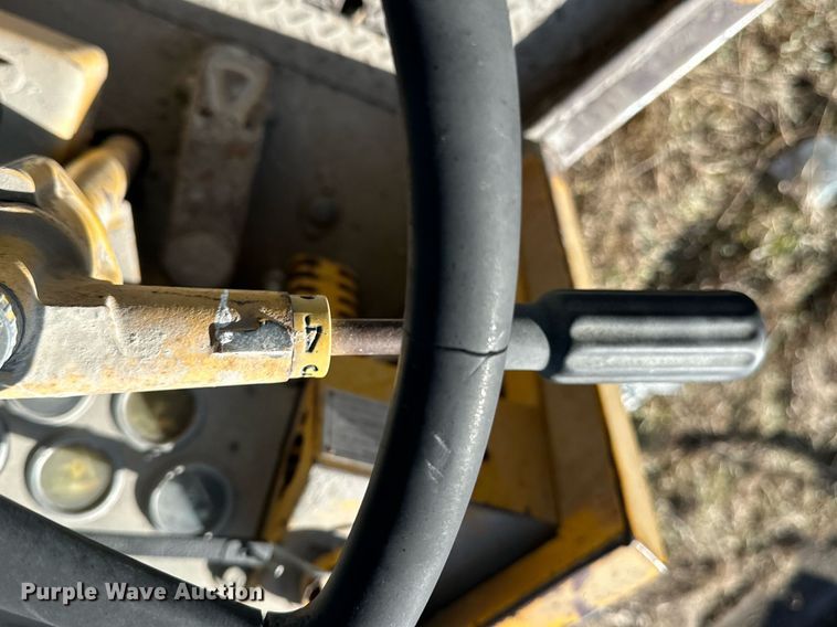 image for item NS9231 1979 Caterpillar 930 wheel loader