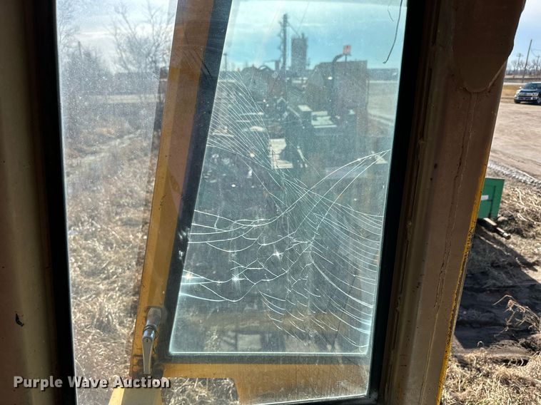 image for item NS9231 1979 Caterpillar 930 wheel loader