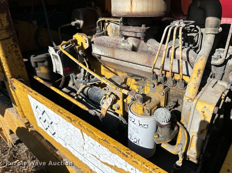 image for item NS9231 1979 Caterpillar 930 wheel loader