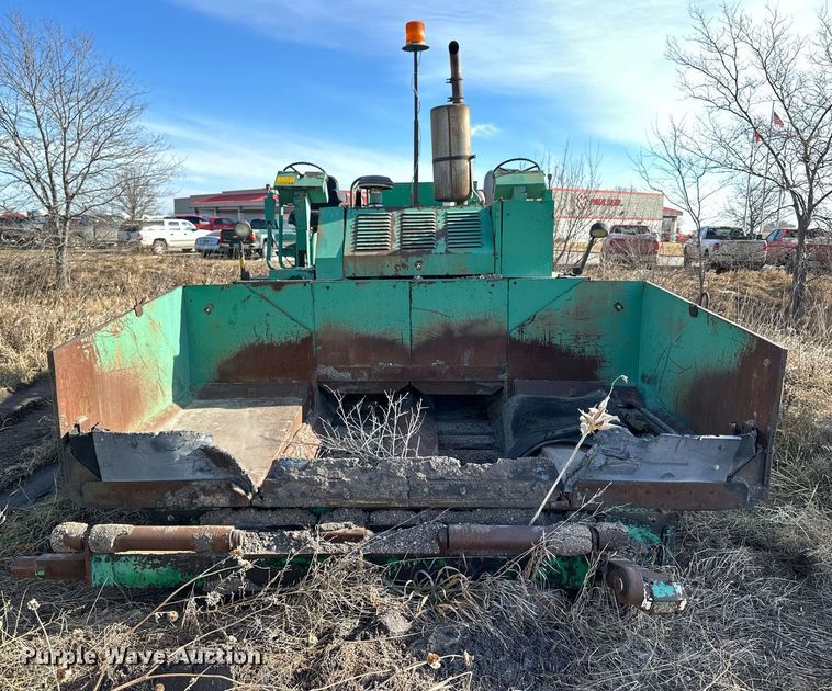 image for item NS9232 1989 Barber Greene 220B paver
