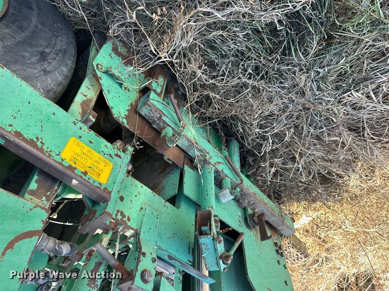 image for item NS9232 1989 Barber Greene 220B paver