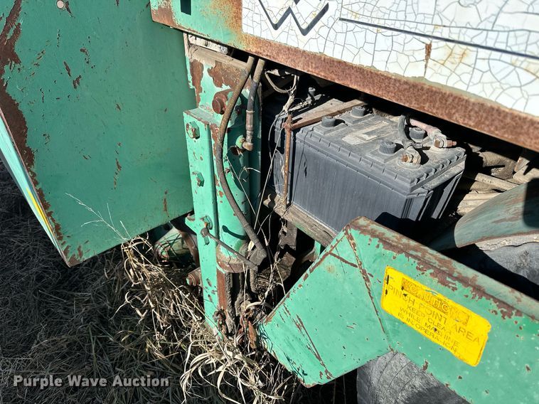 image for item NS9232 1989 Barber Greene 220B paver