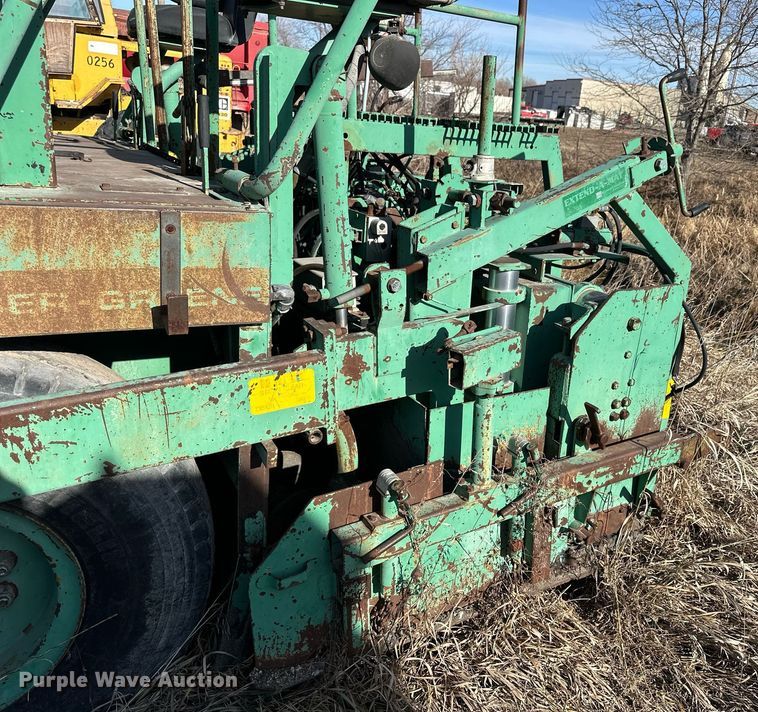 image for item NS9232 1989 Barber Greene 220B paver