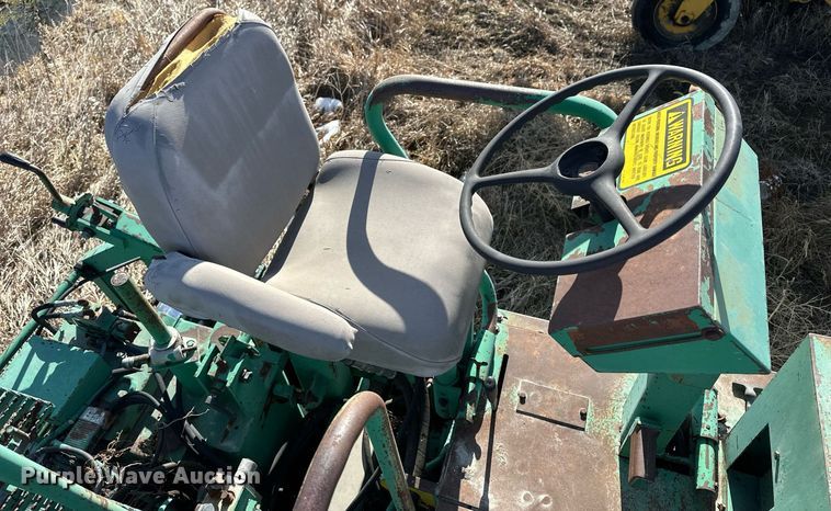 image for item NS9232 1989 Barber Greene 220B paver