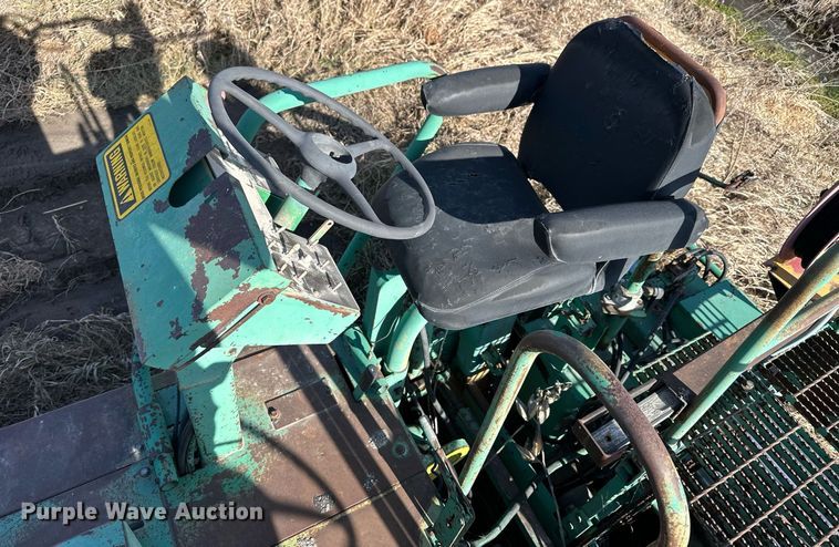 image for item NS9232 1989 Barber Greene 220B paver