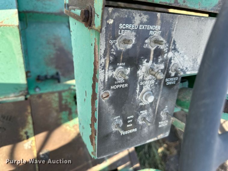 image for item NS9232 1989 Barber Greene 220B paver