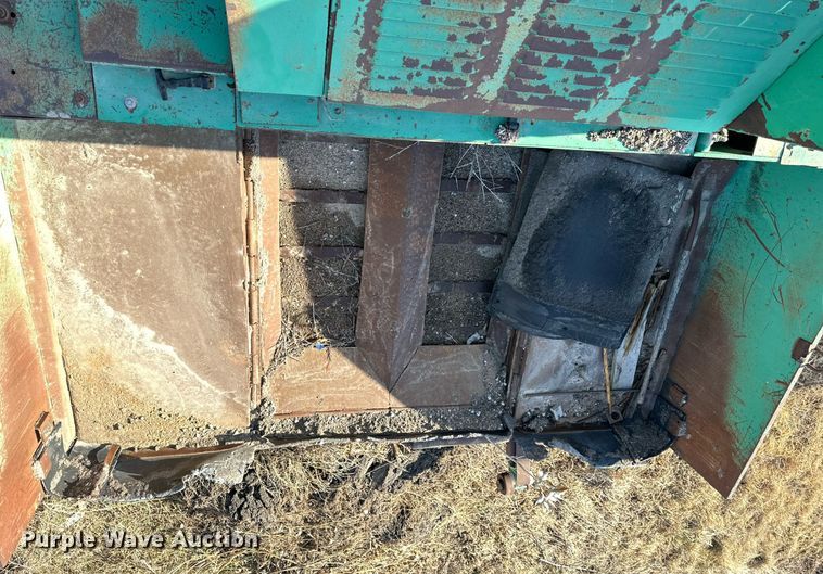 image for item NS9232 1989 Barber Greene 220B paver