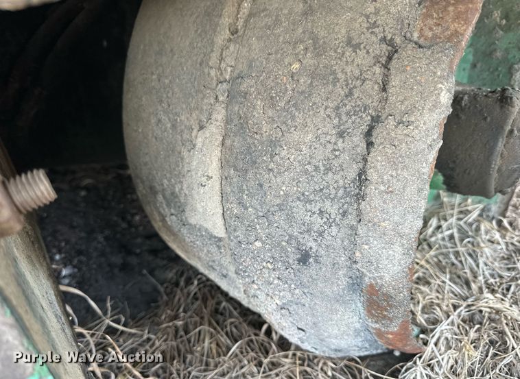 image for item NS9232 1989 Barber Greene 220B paver