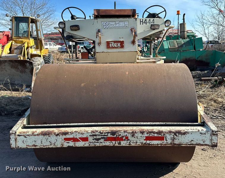 image for item NS9233 Rex SP910 single drum vibratory roller