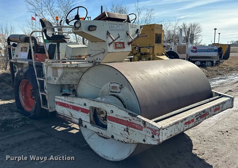 image for item NS9233 Rex SP910 single drum vibratory roller