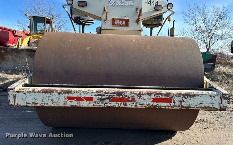 image for item NS9233 Rex SP910 single drum vibratory roller