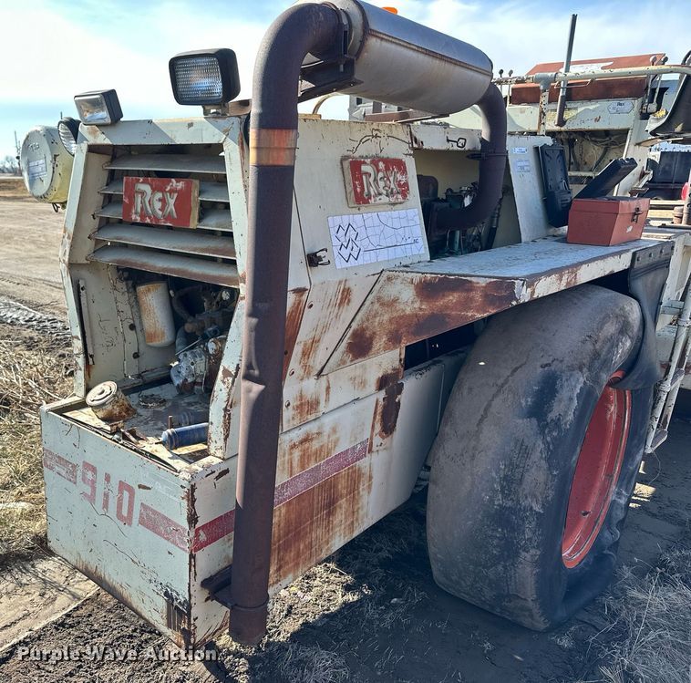 image for item NS9233 Rex SP910 single drum vibratory roller