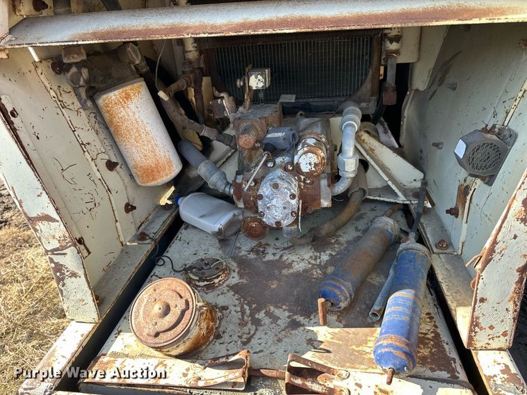 image for item NS9233 Rex SP910 single drum vibratory roller