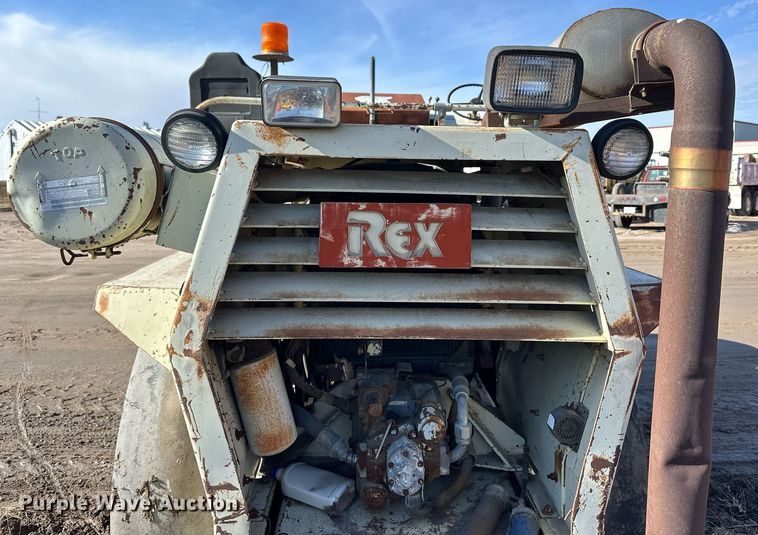 image for item NS9233 Rex SP910 single drum vibratory roller