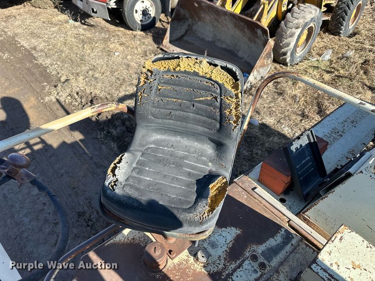 image for item NS9233 Rex SP910 single drum vibratory roller