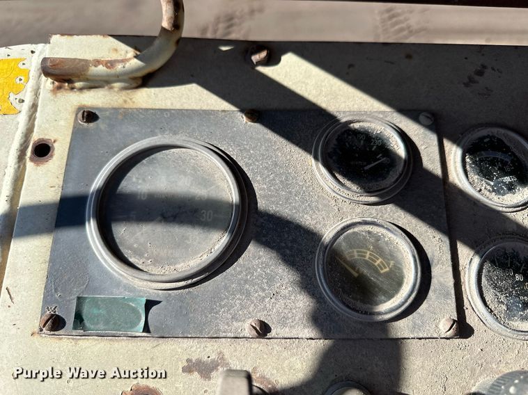 image for item NS9233 Rex SP910 single drum vibratory roller