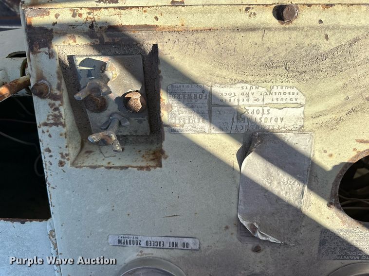 image for item NS9233 Rex SP910 single drum vibratory roller