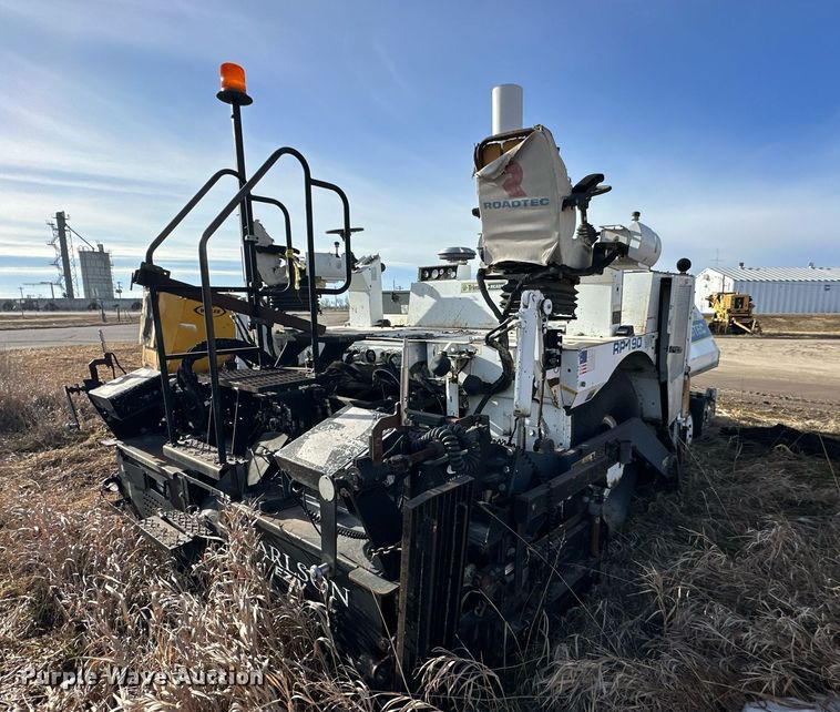 image for item NS9234 2006 Roadtec RP190 paver