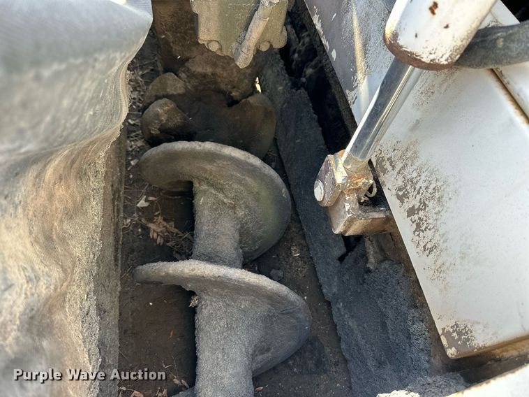 image for item NS9234 2006 Roadtec RP190 paver