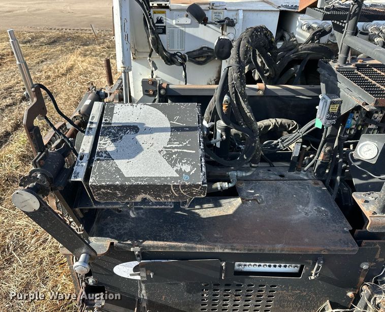 image for item NS9234 2006 Roadtec RP190 paver